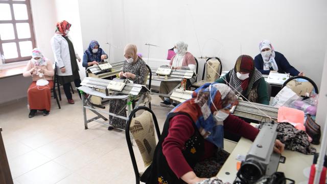 Muşta "Bilgi Evleri" kadınların ve gençlerin ikinci yuvası oldu