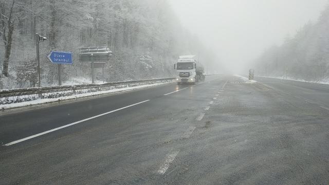 Bolu Dağında yoğun sis etkili oluyor