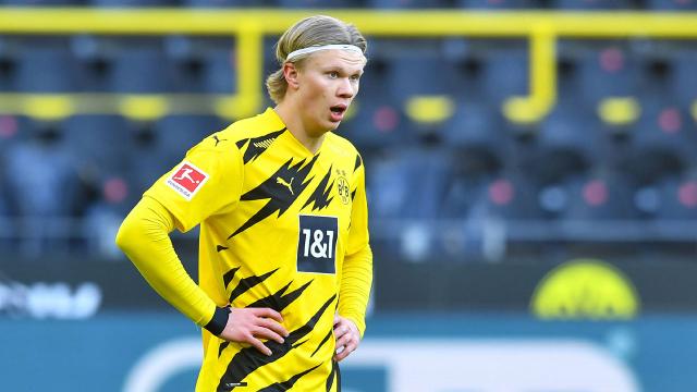 Borussia Dortmund sahasında berabere kaldı