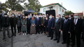 Oktay ve Altun, "Bir Zamanlar Kıbrıs" dizisinin setini ziyaret etti