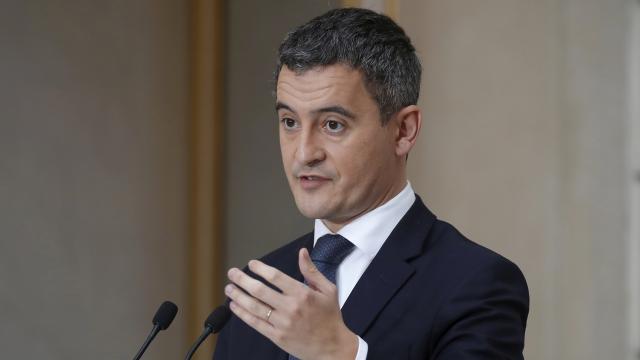 Fransız Bakandan aşırı sağcı Le Pene: İslama karşı sizden daha sertim