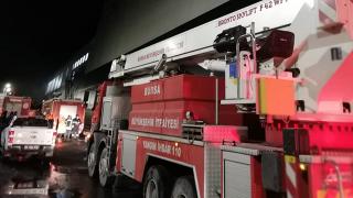 Ro-Ro gemisindeki yangına müdahale itfaiye kamerasına yansıdı