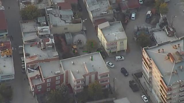 Sahte ilanlarla yüzlerce kişiyi dolandıran örgüte operasyon