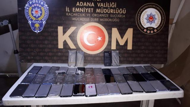 Adanada kaçakçılık operasyonunda 4 kişi yakalandı