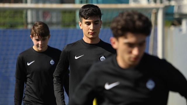 Şehit Fethi Sekinin futbolcu oğlunun hedefi Galatasaray