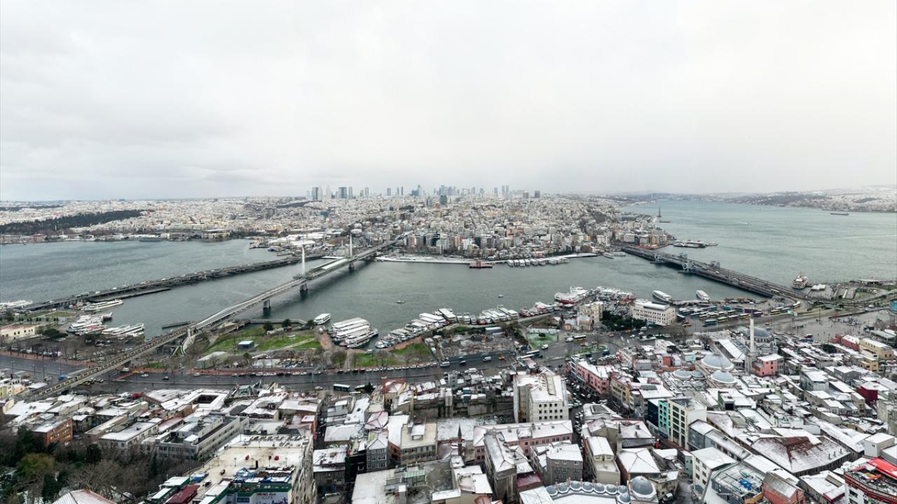 9 bin ton tuz döküldü