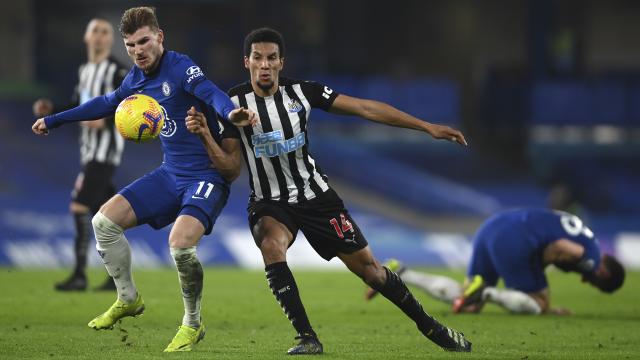 Chelsea, Newcastle Unitedı 2 golle mağlup etti