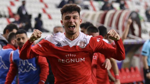 Antalyaspor genç oyuncularıyla yükselişe geçti