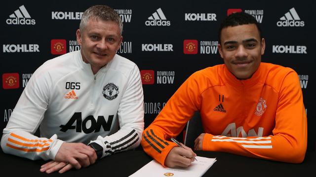 Manchester United Mason Greenwoodun sözleşmesini uzattı