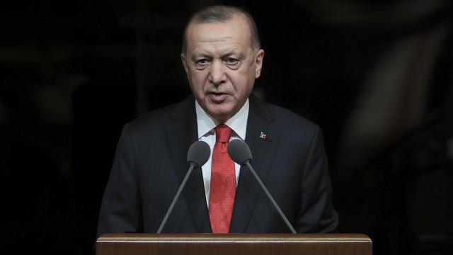 Cumhurbaşkanı Erdoğan: Vatanı önce dil sonra ordu bekler