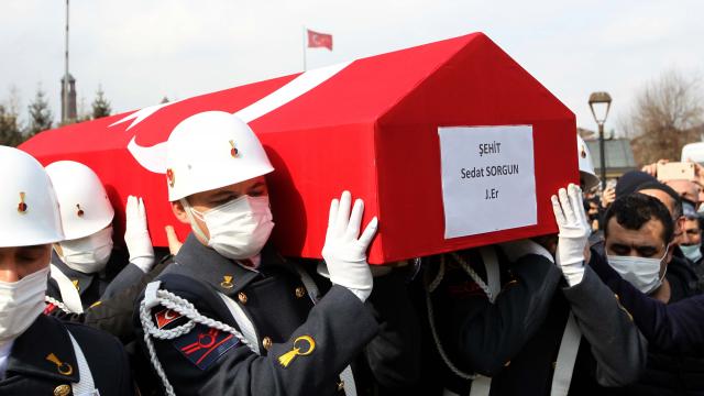 Şehit Jandarma Er Sedat Sorgun Erzurumda son yolculuğuna uğurlandı