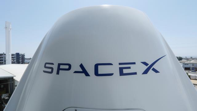 SpaceX, 60 internet uydusunu daha uzaya gönderdi