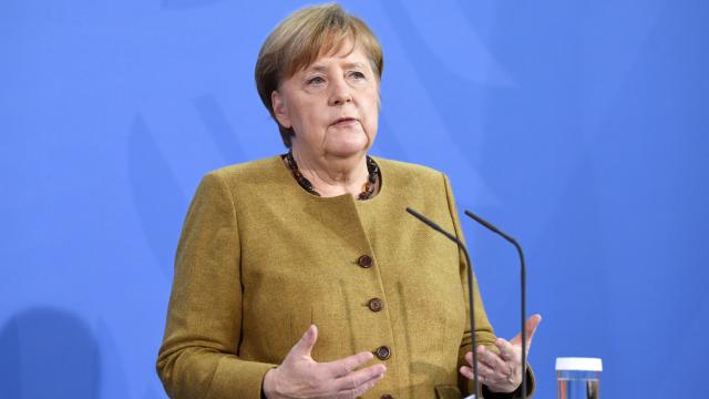 Merkel: Transatlantik ortaklıkta yeni bir sayfa açmaya hazırız