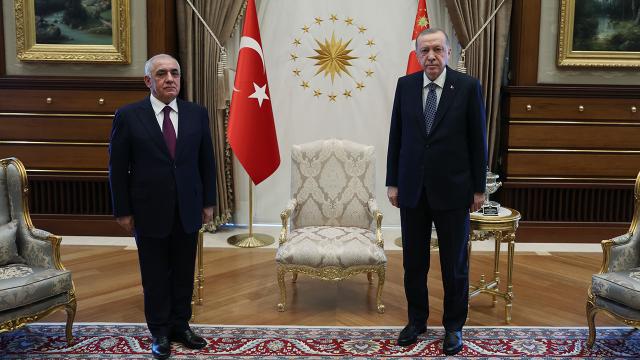 Cumhurbaşkanı Erdoğan, Azerbaycan Başbakanı Asadovu kabul etti