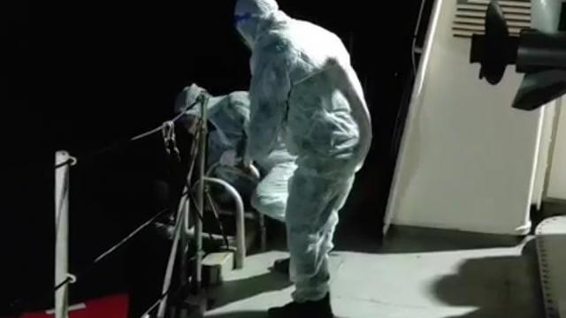 Çanakkalede 13 sığınmacı kurtarıldı