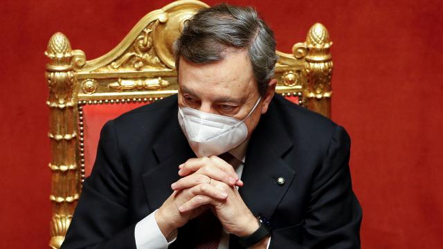 İtalyada Draghi hükümeti ilk güvenoyunu aldı