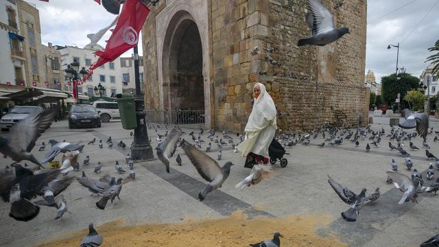 Tunusta koronavirüs nedeniyle 34 can kaybı