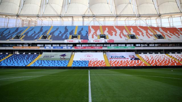 Adana Demirspor yeni stadında ilk yenilgisini aldı