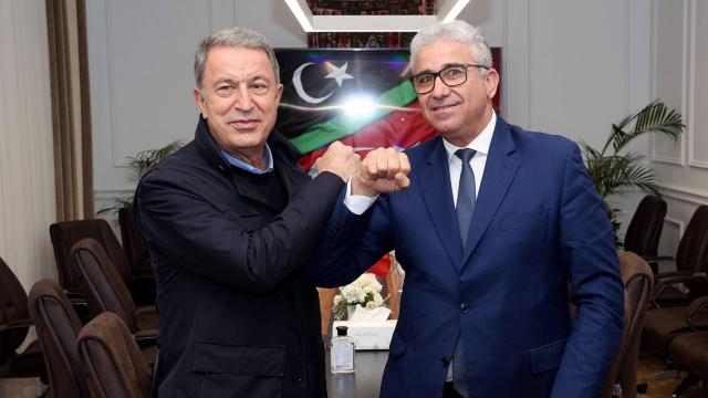 Bakan Akardan Libya İçişleri Bakanı Başağaya geçmiş olsun telefonu