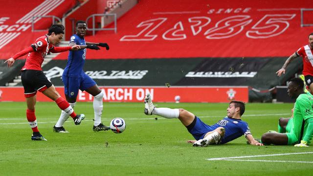 Chelseanin serisini Southampton bozdu
