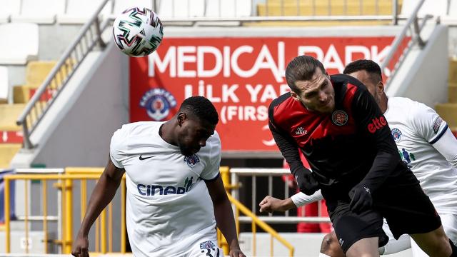 Fatih Karag�mr�k Kas�mpa�a'y� a��rl�yor