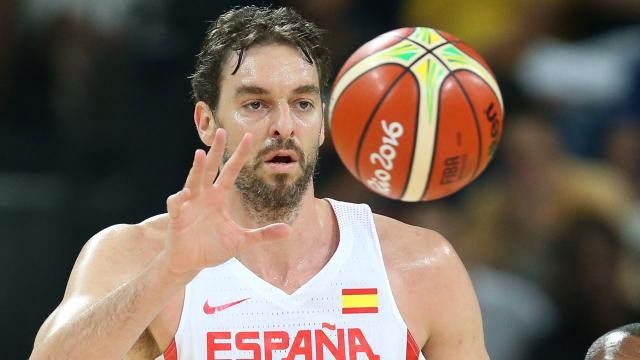 Pau Gasol 20 yıl sonra Barcelonaya geri dönüyor