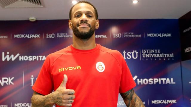 Galatasaray, Pierre Jacksonı kadrosuna kattı