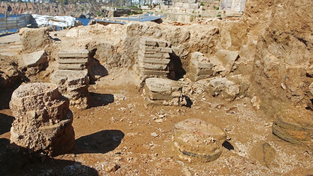 Hıdırlık Kulesi`nin özellikleri