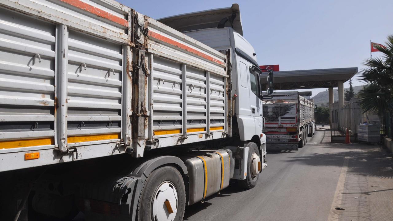 Ortalama 300 tır çıkış yapıyor