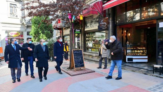 Trabzon Valisi Ustaoğlu vatandaşlara Covid-19 tedbirlerine uyma çağrısında bulundu