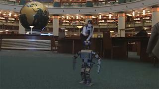 Millet Kütüphanesi'nin yapay zekalı robotu