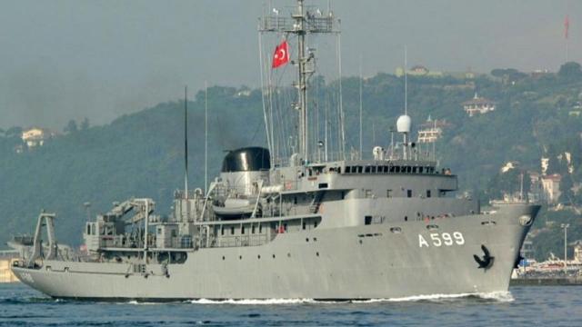 Egede Türk gemisine Yunan tacizi