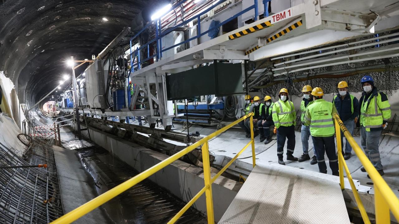 İstanbul`da 2 yeni metro hattı