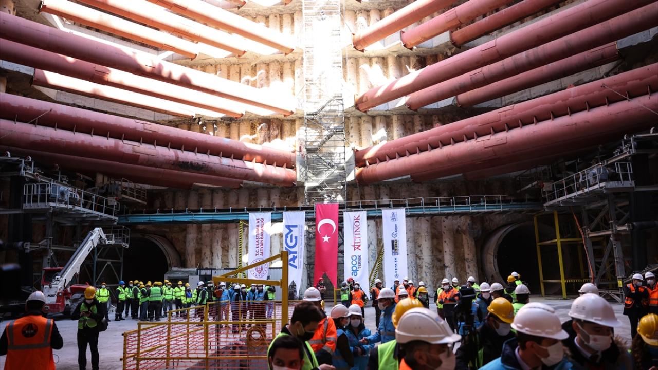 Yeni TBM`lerin çalışmasını Karaismailoğlu başlattı