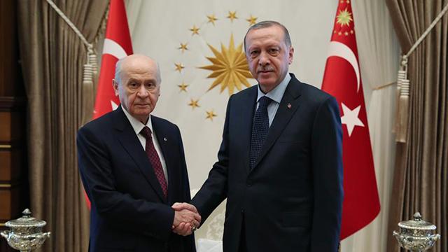 Cumhurbaşkanı Erdoğandan Bahçeliye tebrik telefonu