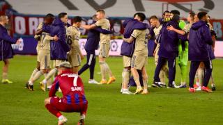 Fenerbahçe Trabzon'da moral buldu