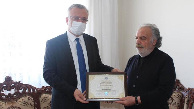 Gara şehidinin diploması ailesine verildi