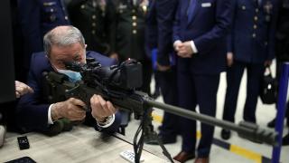 Bakan Akar ve TSK komuta kademesi, Havelsanda incelemelerde bulundu