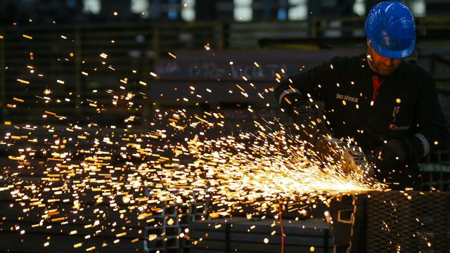 Euro Bölgesinde sanayi üretimi azaldı