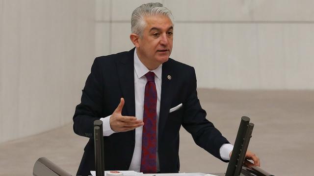 CHPli Sancar parti üyeliğinden istifa etti