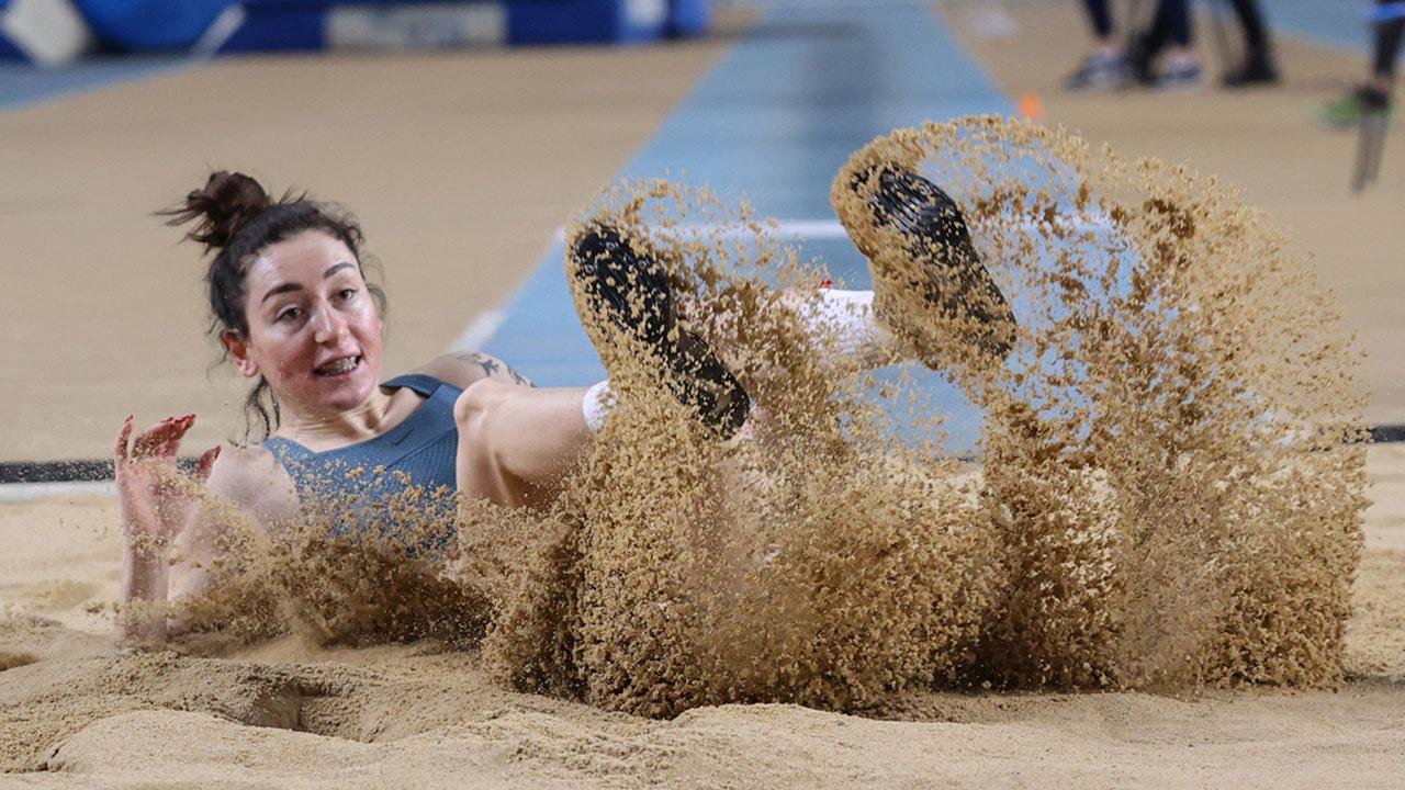 Milli atlet Tuğba Danışmaz tarihe geçmek istiyor