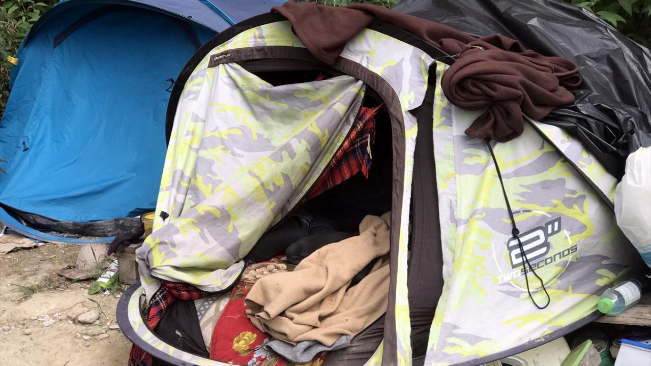 "Zor hava şartları, soğuk ve yağmur nedeniyle zorluk yaşıyoruz"