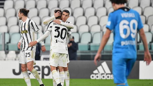 Juventus, Speziayı ikinci yarıda yıktı