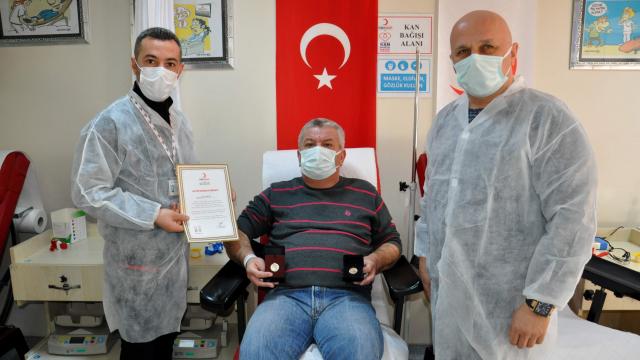 Sinopun Can ağabeyi 36 yıldır kan bağışlayarak hastalara can oluyor