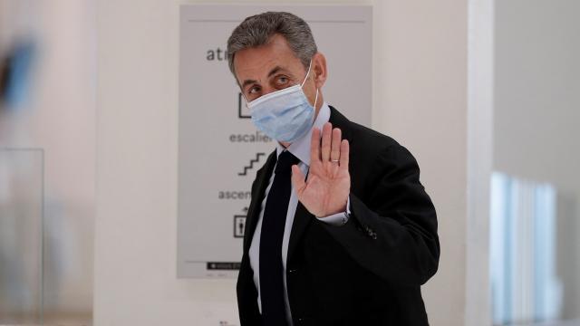 Sarkozy, seçim kampanyasının yasa dışı finansmanından suçlu bulundu