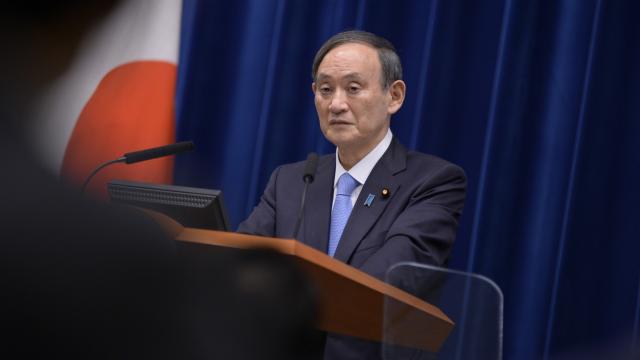 Japonya Başbakanı Suga koronavirüs aşısının ikinci dozunu yaptırdı