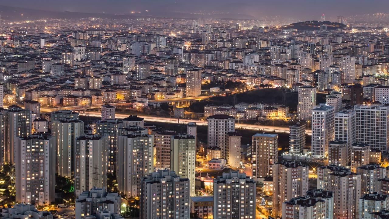 Ağır hasar alması beklenen bina sayısında Büyükçekmece ön sırada