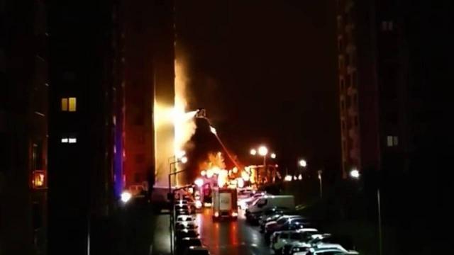 Kocaelide apartman dairesinde yangın: 5 kişi dumandan etkilendi