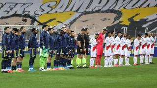 Kadıköy'de şehitler için saygı duruşu