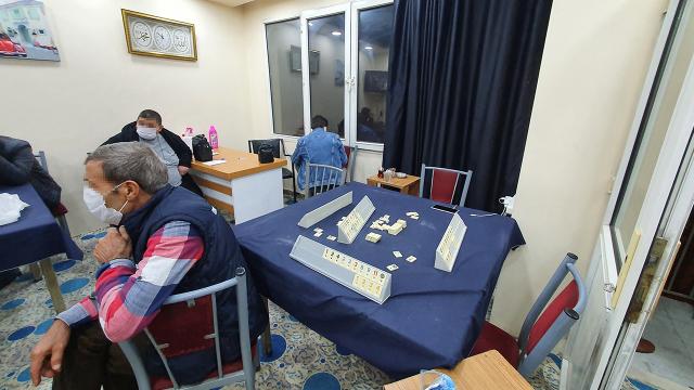 Kumarhaneye dönüştürülen evdeki 30 kişiye para cezası